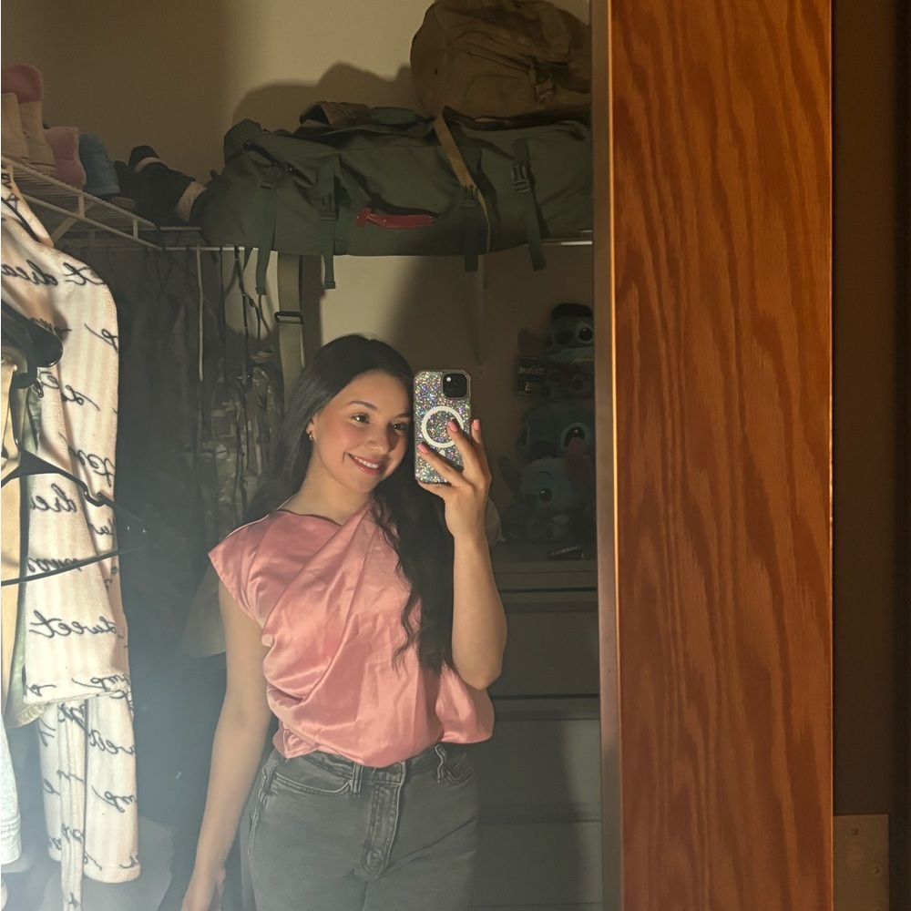Elegant Soft Pink Women's Blouse